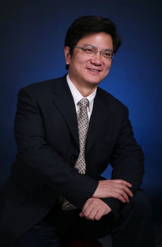 鄭強.jpg 鄭強.jpg